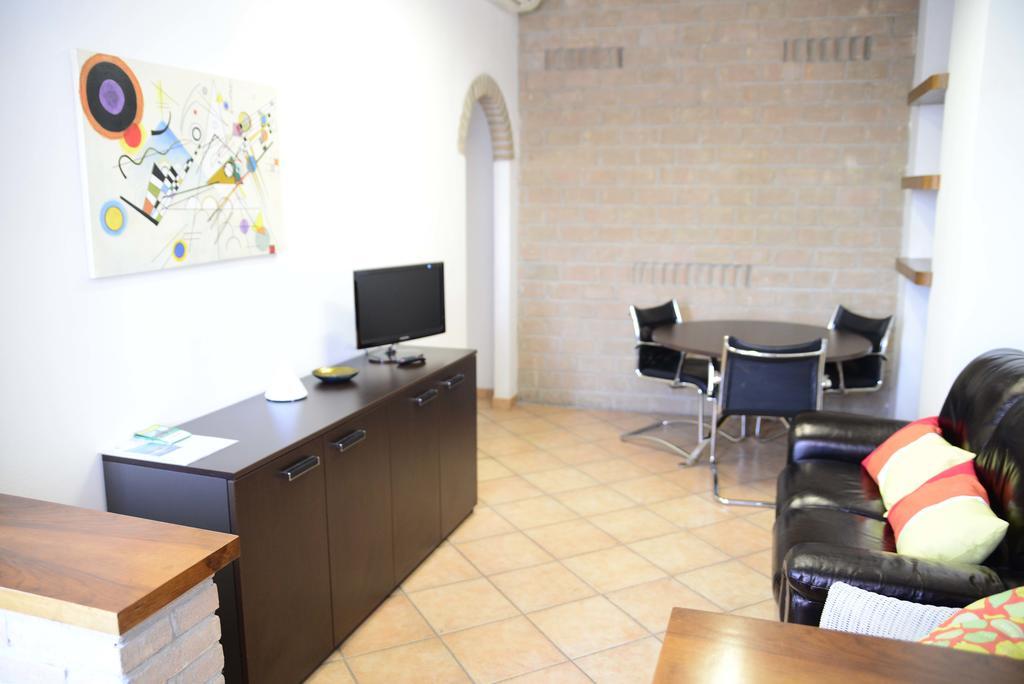 Appartamento Corso Adda โลดิ ภายนอก รูปภาพ